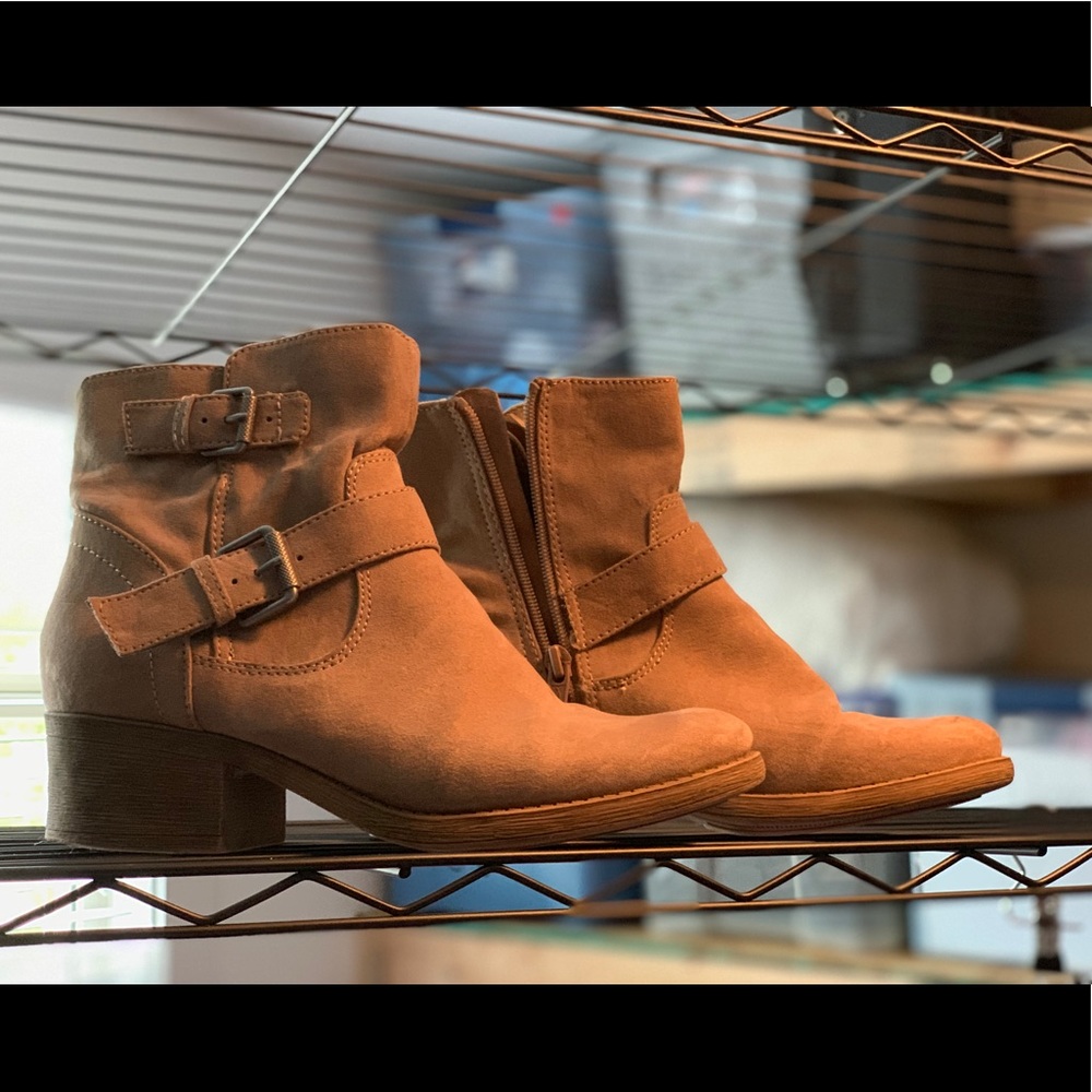 Light brown ankle boots